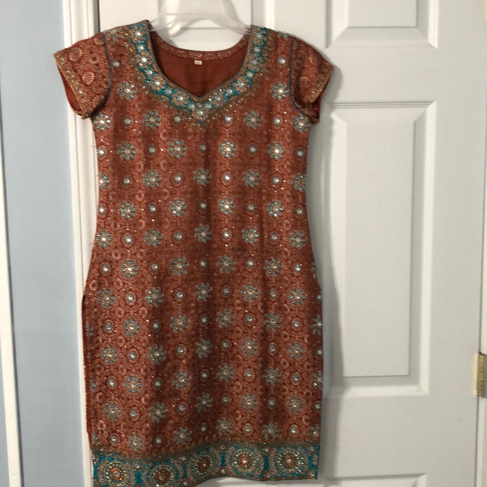Size small kurta top for pants or skirts